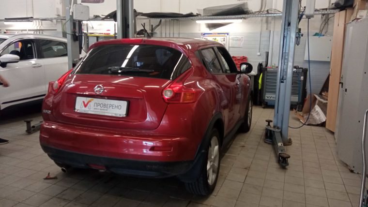 Nissan Juke 2012 года, 95 249 км - вид 3