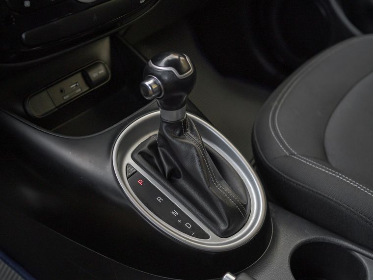 Kia Soul 2018 года, 150 000 км - вид 9