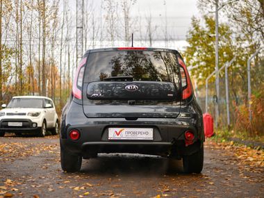 Kia Soul 2018 года, 150 000 км - вид 4