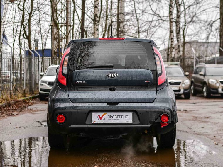 Kia Soul 2018 года, 150 000 км - вид 4