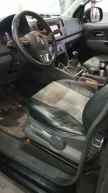 Volkswagen Amarok 2013 года, 319 803 км - вид 5