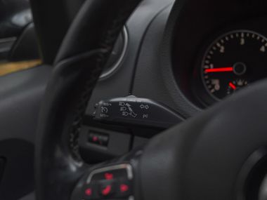 Volkswagen Amarok 2013 года, 319 803 км - вид 6