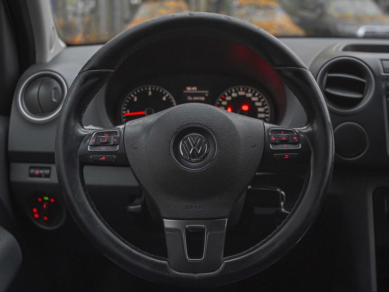 Volkswagen Amarok 2013 года, 319 803 км - вид 7