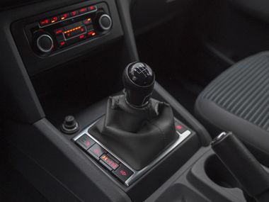 Volkswagen Amarok 2013 года, 319 803 км - вид 10