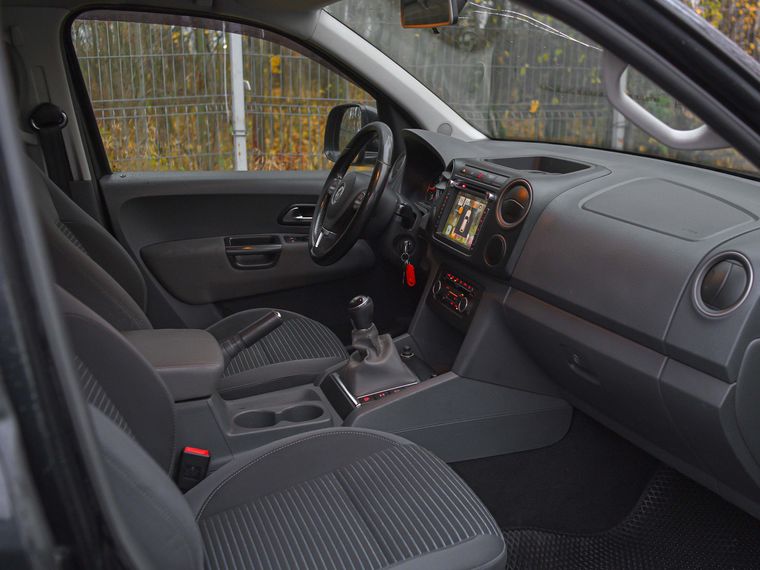 Volkswagen Amarok 2013 года, 319 803 км - вид 13