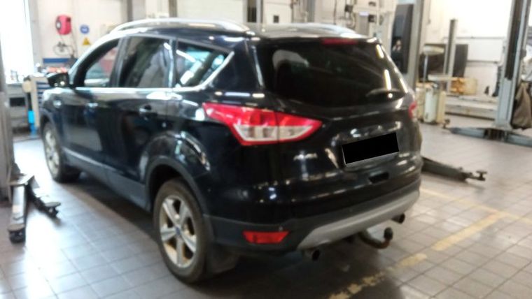 Ford Kuga 2013 года, 163 530 км - вид 4