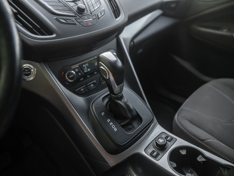 Ford Kuga 2013 года, 163 530 км - вид 8