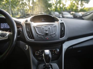 Ford Kuga 2013 года, 163 530 км - вид 7