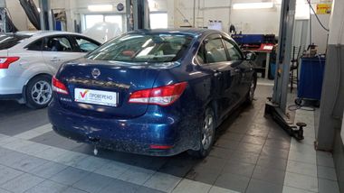 Nissan Almera 2013 года, 148 040 км - вид 3