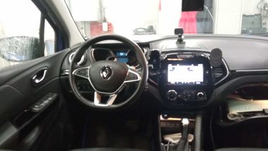 Renault Kaptur 2021 года, 60 000 км - вид 5