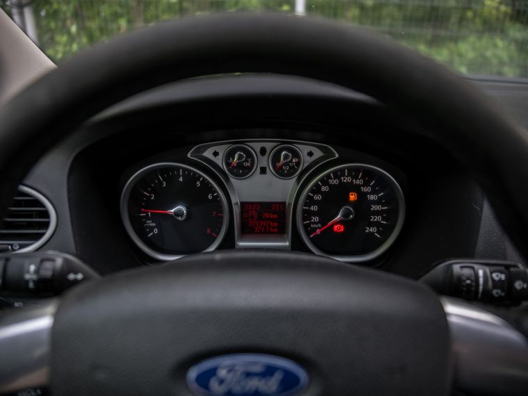 Ford Focus 2009 года, 221 362 км - вид 5