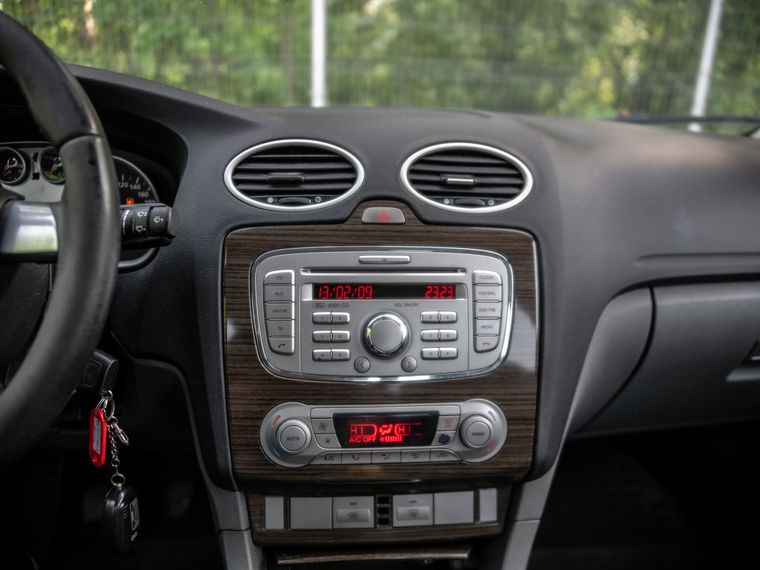 Ford Focus 2009 года, 221 362 км - вид 7