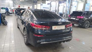Kia Optima 2019 года, 67 605 км - вид 4