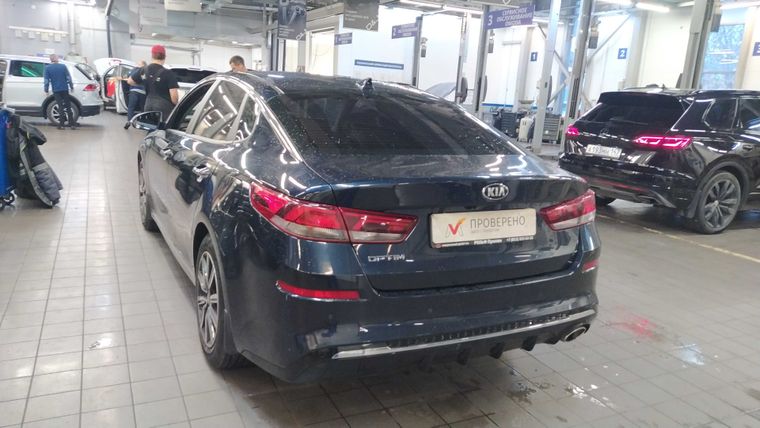 Kia Optima 2019 года, 67 605 км - вид 4