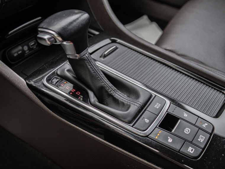 KIA Optima 2019 года, 67 605 км - вид 12