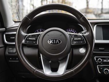 KIA Optima 2019 года, 67 605 км - вид 7