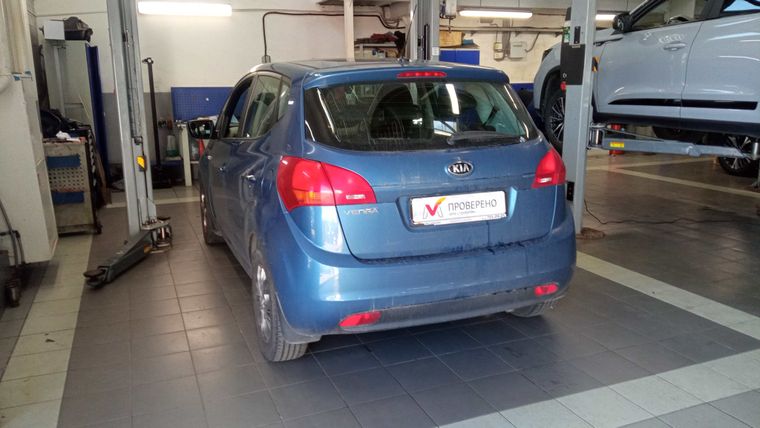 Kia Venga 2014 года, 99 000 км - вид 4