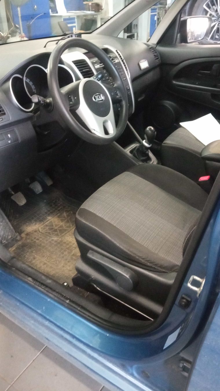 Kia Venga 2014 года, 99 000 км - вид 5
