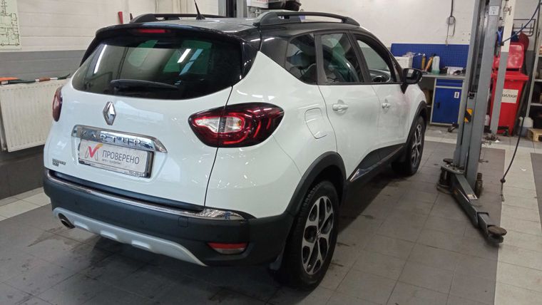 Renault Kaptur 2017 года, 134 749 км - вид 3