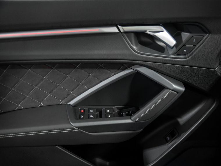 Audi Q3 2024 года, 37 км - вид 17