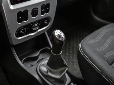 Renault Sandero Stepway 2012 года, 114 000 км - вид 8