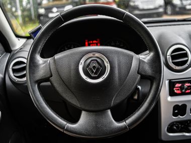 Renault Sandero Stepway 2012 года, 114 000 км - вид 6