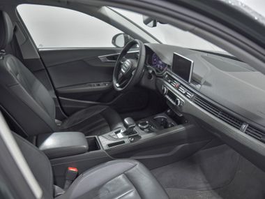 Audi A4 2018 года, 116 100 км - вид 19