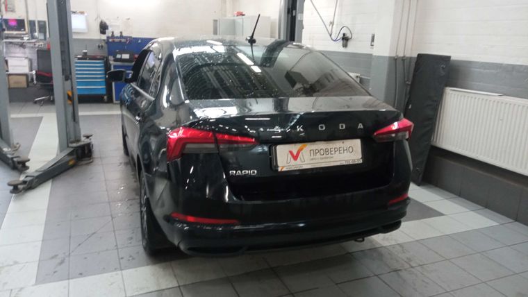 Skoda Rapid 2021 года, 72 676 км - вид 4