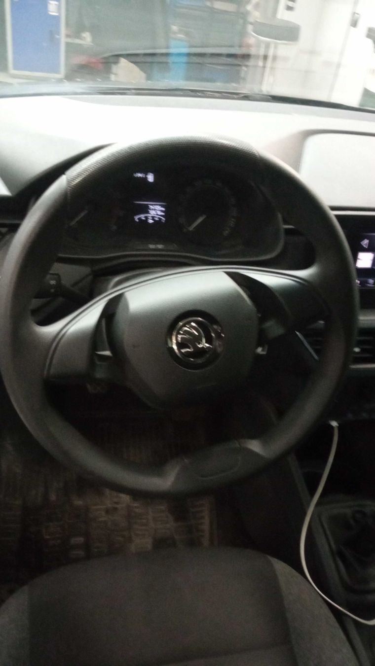 Skoda Rapid 2021 года, 72 676 км - вид 5