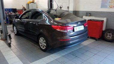 KIA Rio 2016 года, 111 508 км - вид 4