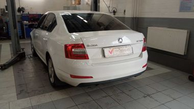 Skoda Octavia 2014 года, 199 833 км - вид 4