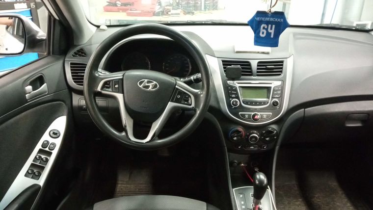 Hyundai Solaris 2013 года, 275 000 км - вид 5