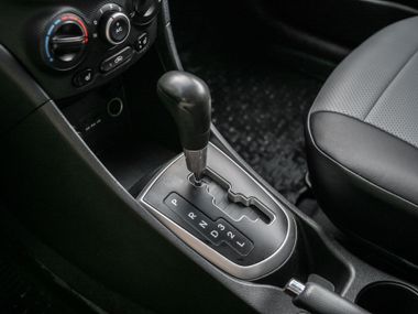 Hyundai Solaris 2013 года, 275 000 км - вид 8
