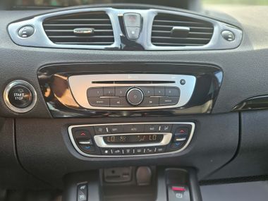 Renault Grand Scenic 2014 года, 314 461 км - вид 13