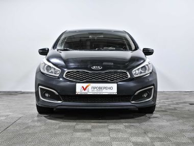 KIA Ceed 2018 года, 122 671 км - вид 3