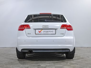 Audi A3 2012 года, 158 896 км - вид 5