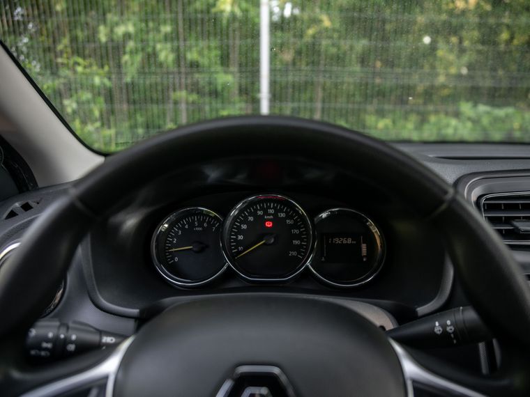 Renault Logan 2019 года, 119 267 км - вид 5