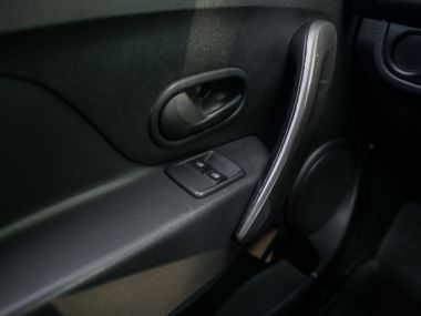 Renault Logan 2019 года, 119 267 км - вид 9