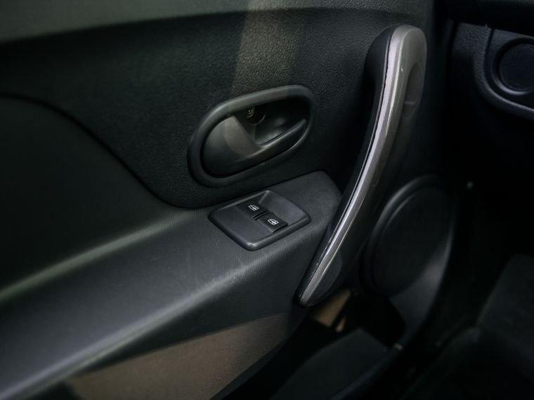Renault Logan 2019 года, 119 267 км - вид 9