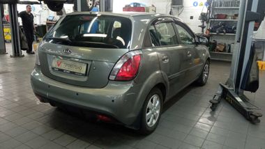 Kia Rio 2011 года, 138 964 км - вид 3