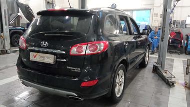 Hyundai Santa Fe 2011 года, 141 393 км - вид 4