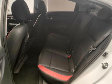 KIA Rio 2020 года, 66 066 км - вид 17
