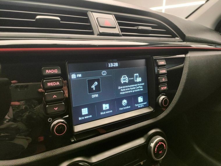 KIA Rio 2020 года, 66 066 км - вид 9