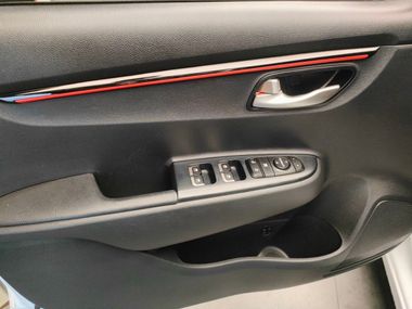 KIA Rio 2020 года, 66 066 км - вид 15