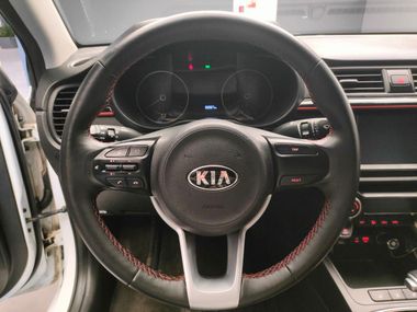 KIA Rio 2020 года, 66 066 км - вид 8