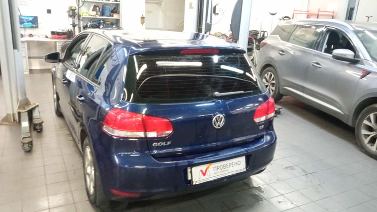 Volkswagen Golf 2011 года, 174 064 км - вид 3