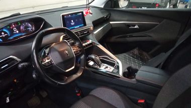 Peugeot 5008 2019 года, 113 800 км - вид 5