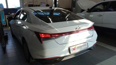Hyundai Elantra 2021 года, 69 000 км - вид 4