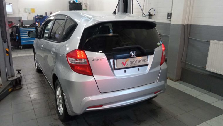 Honda Fit 2011 года, 73 183 км - вид 4