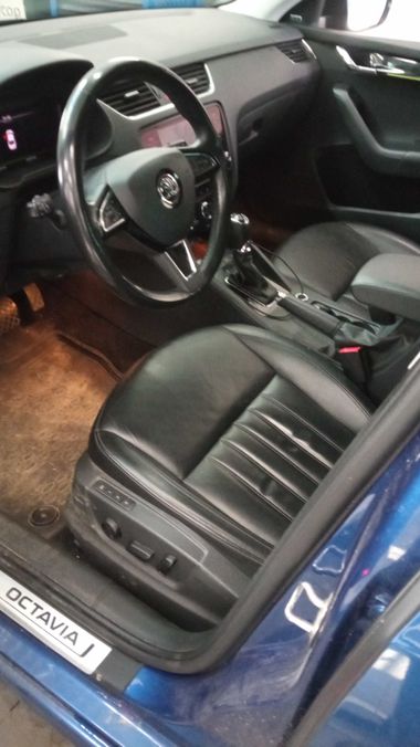 Skoda Octavia 2019 года, 223 615 км - вид 5